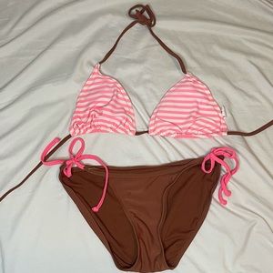 Old Navy triangle string M bikini top & S bikini bottom